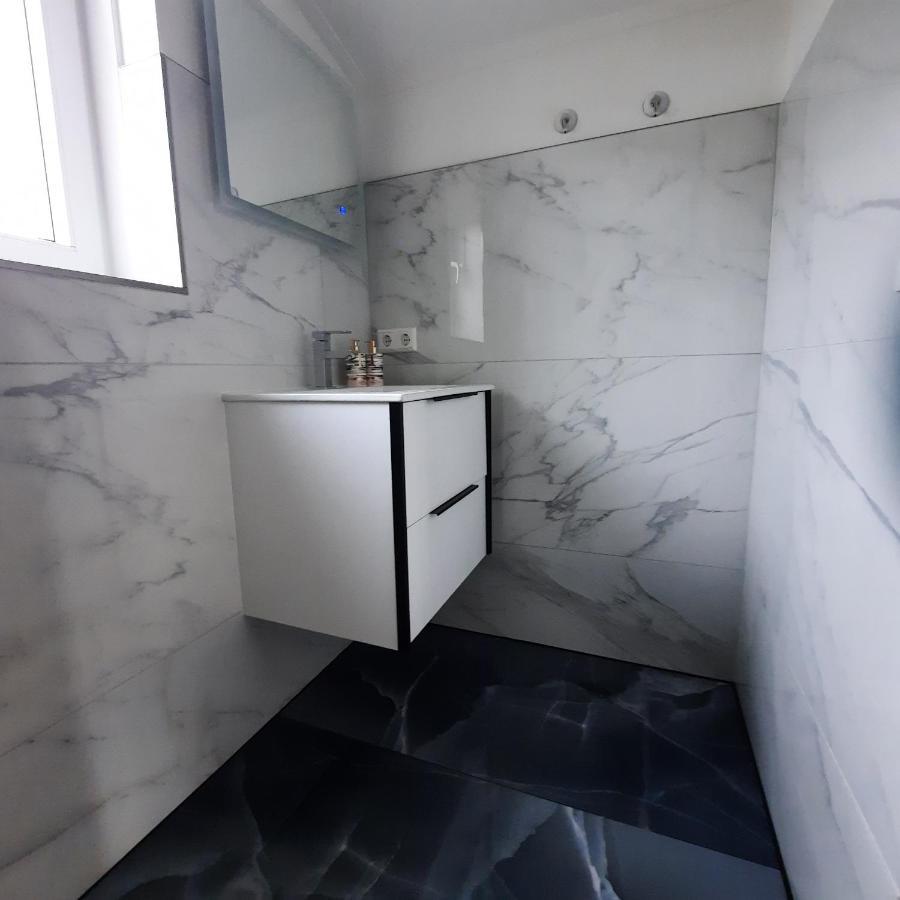 Meertje Villa 81 Op Recreatiepark De Wielen Синт-Мартен Экстерьер фото
